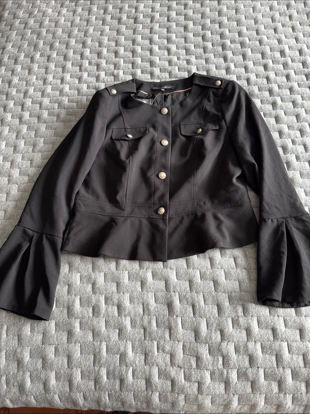 NWT Beautiful White House Black Market Cropped Peplum Jacket, size 14